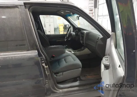 2001 Ford Explorer Sport Trac из США, поврежденный, VIN 1FMZU67E61UB58171